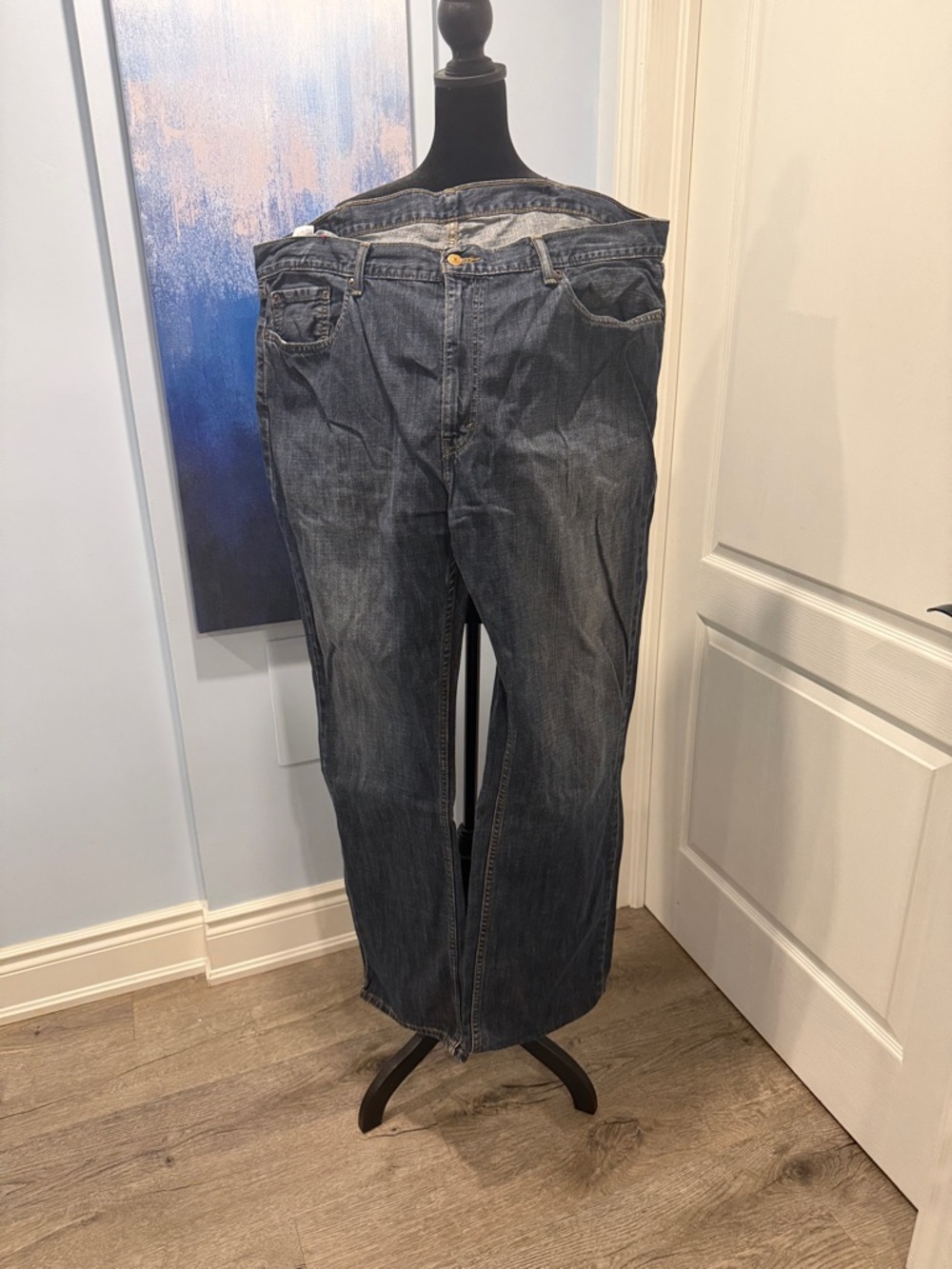 LEVIS 42x32 Classic Mens Blue Denim Jeans